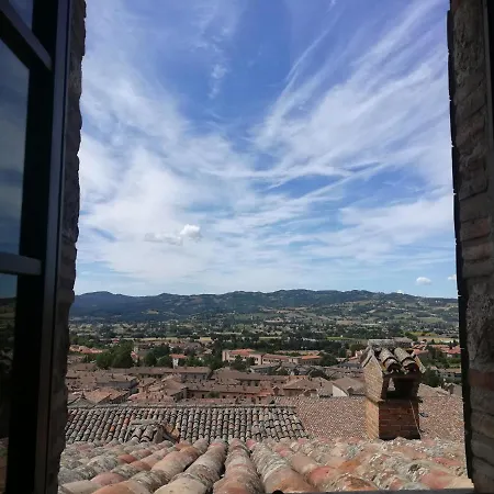 Dimora Iguvium Tatil Evi Gubbio